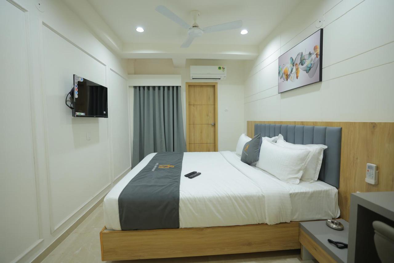 Hotel Shayan Inn Rajkot Dış mekan fotoğraf