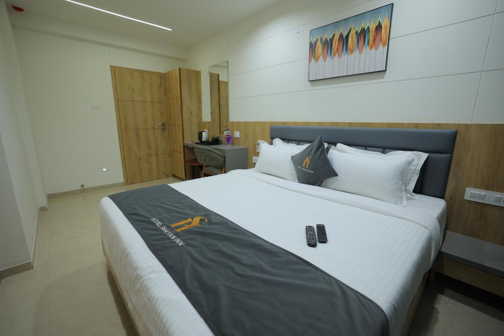 Hotel Shayan Inn Rajkot Dış mekan fotoğraf