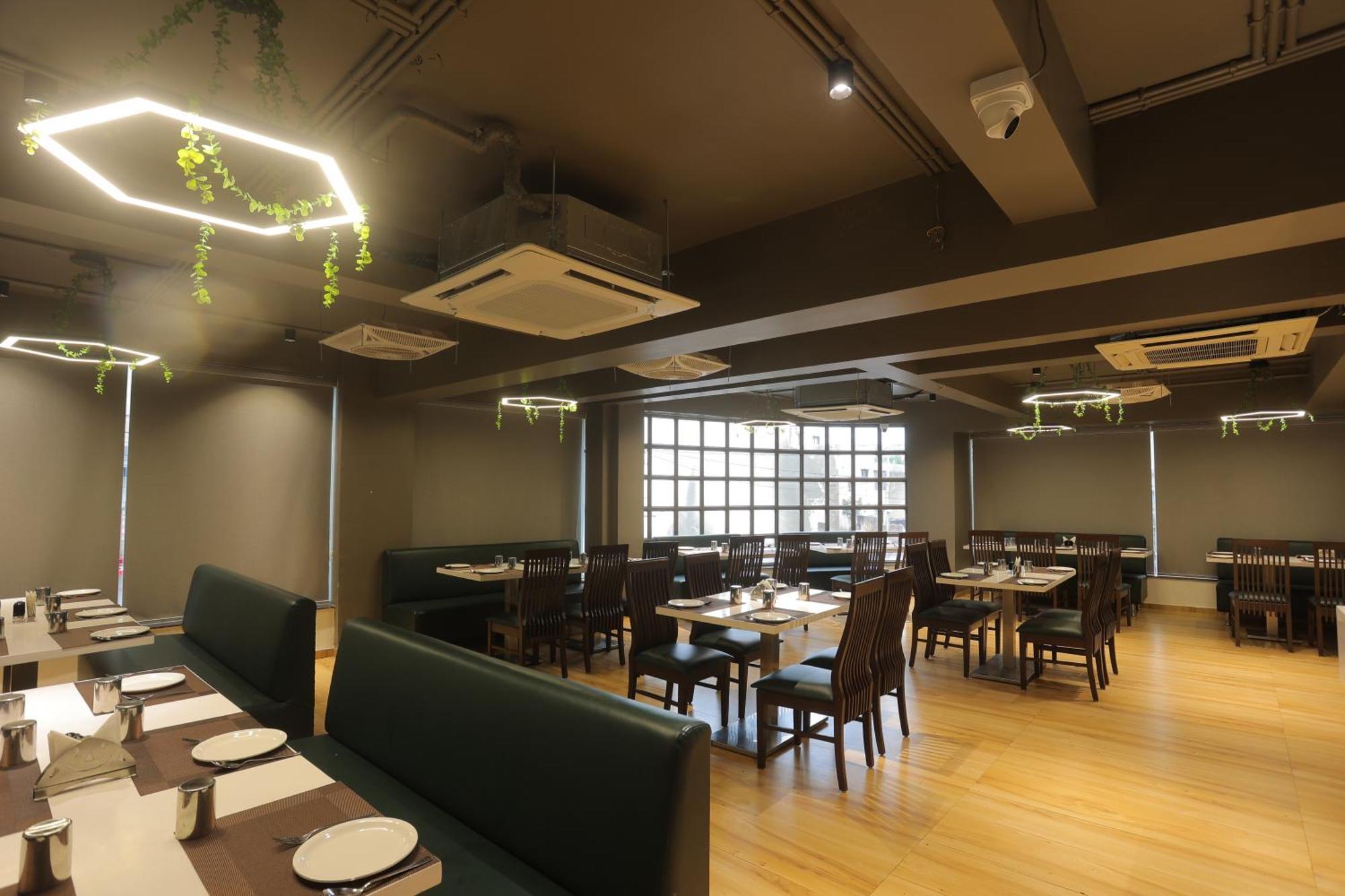 Hotel Shayan Inn Rajkot Dış mekan fotoğraf