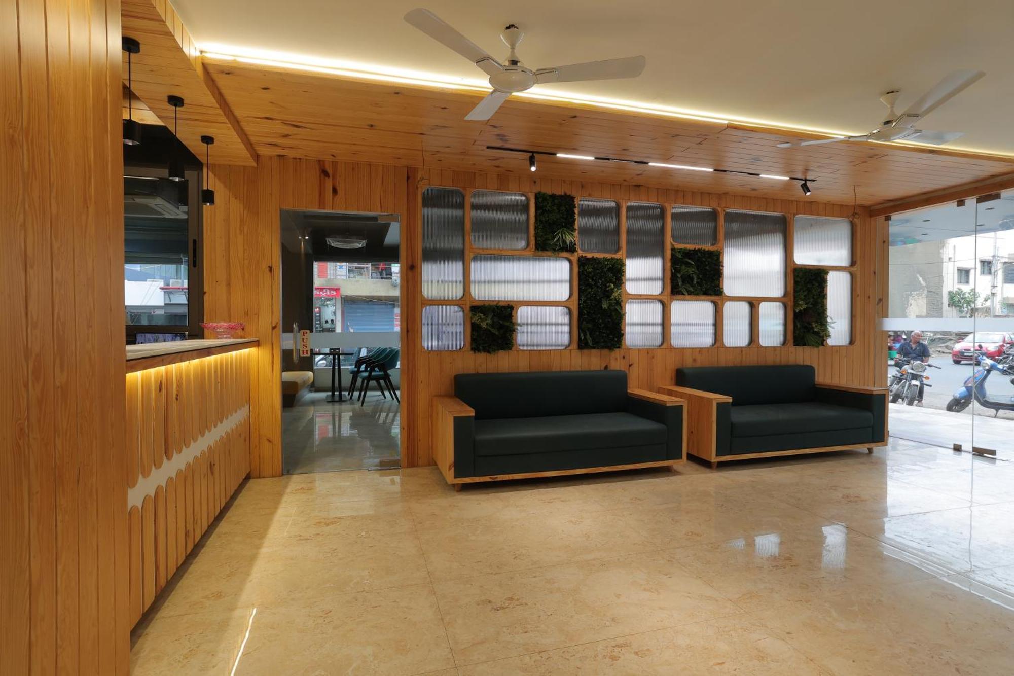 Hotel Shayan Inn Rajkot Dış mekan fotoğraf