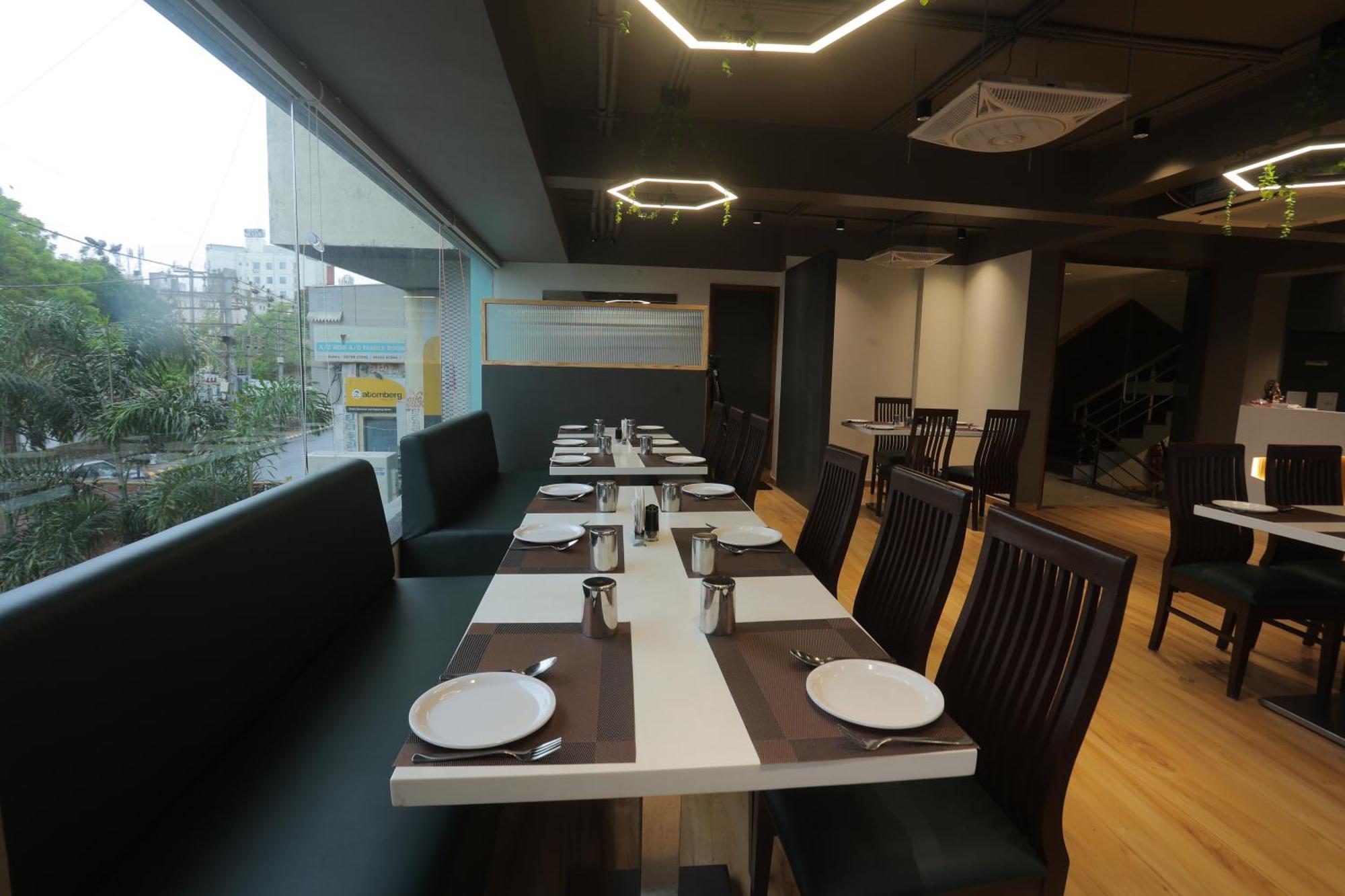Hotel Shayan Inn Rajkot Dış mekan fotoğraf