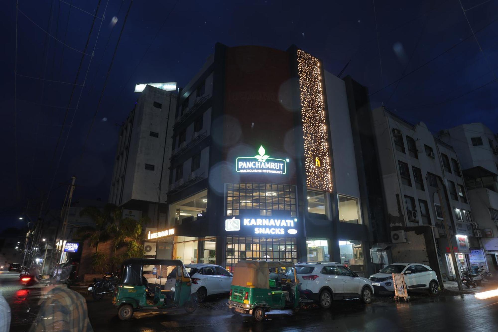 Hotel Shayan Inn Rajkot Dış mekan fotoğraf